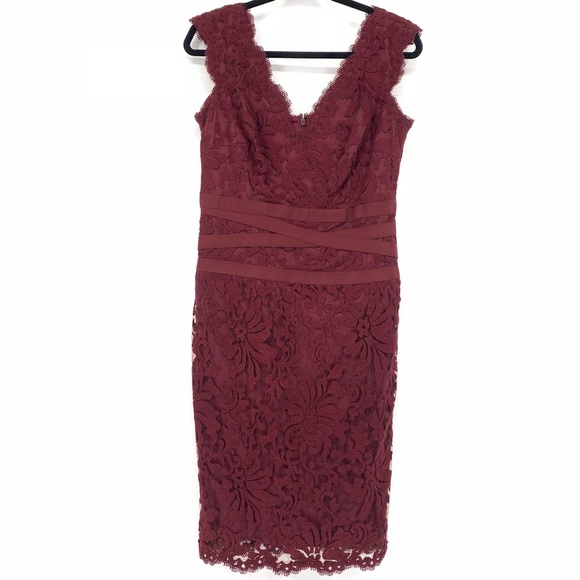 Tadashi Shoji Dresses & Skirts - Tadashi Shoji Maroon Lace Cocktail Dress